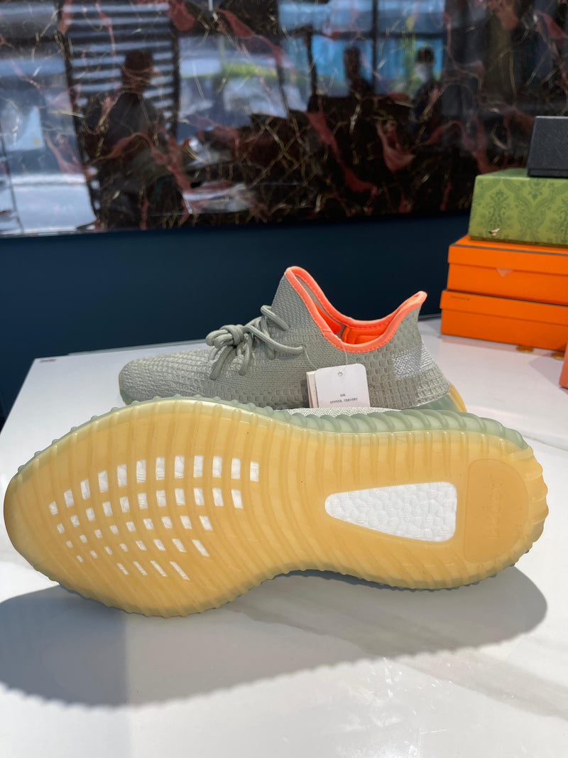 Super Clone Yeezy  Designer Sneakers