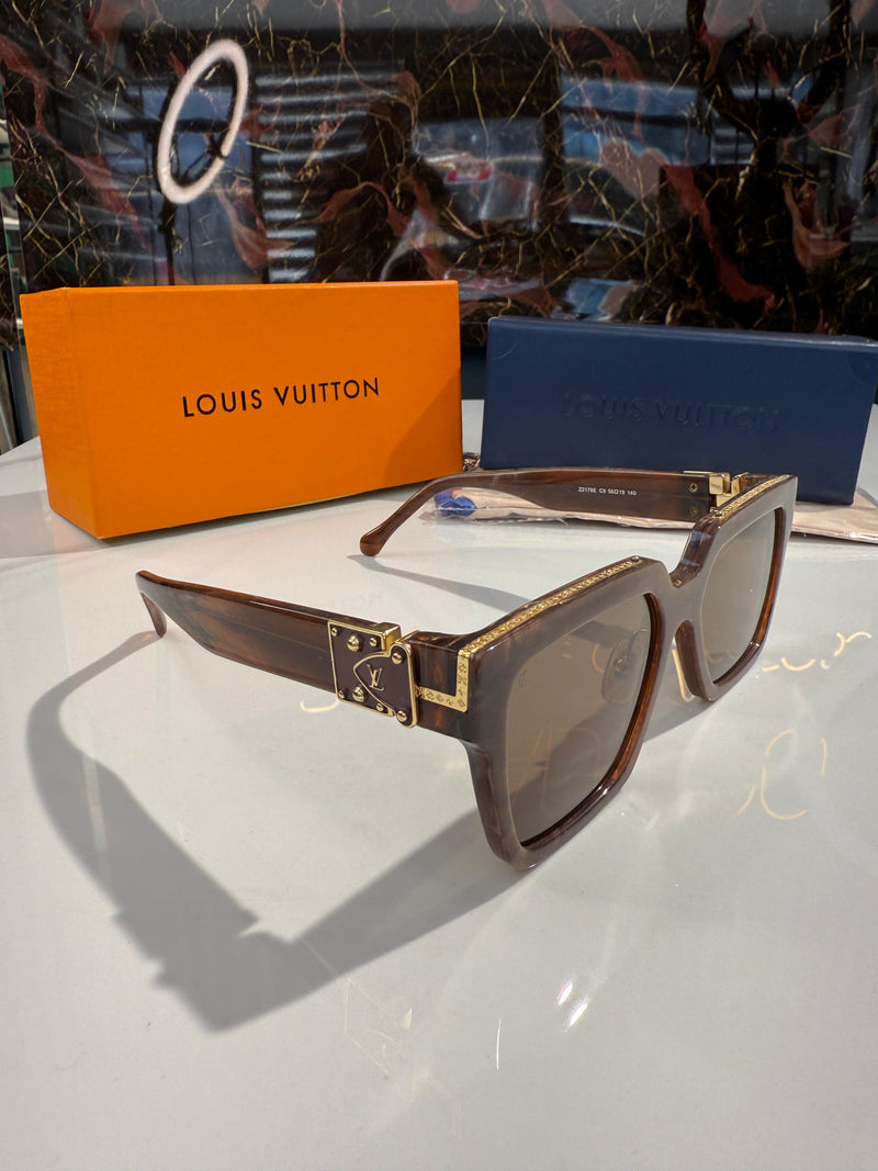 SUPER CLONE LOUIS VUITTON  SUNGLASSES