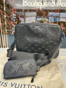 Super Clone Louis Vuitton Men’s Handbag Bag