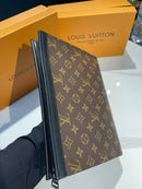 Super Clone Louis Vuitton Men’s Handbag Bag