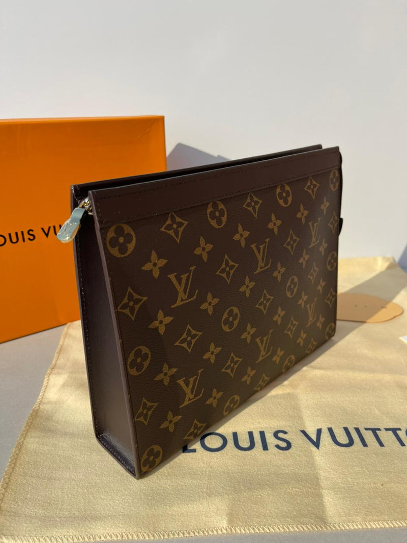Super Clone Louis Vuitton Men’s Bag