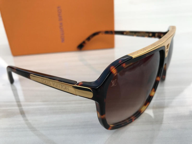 MASCOT SUNGLASSES