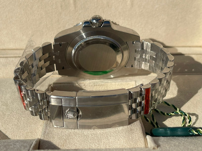 Best Replica Rolex GMT Master ll Batman Jubilee Bracee