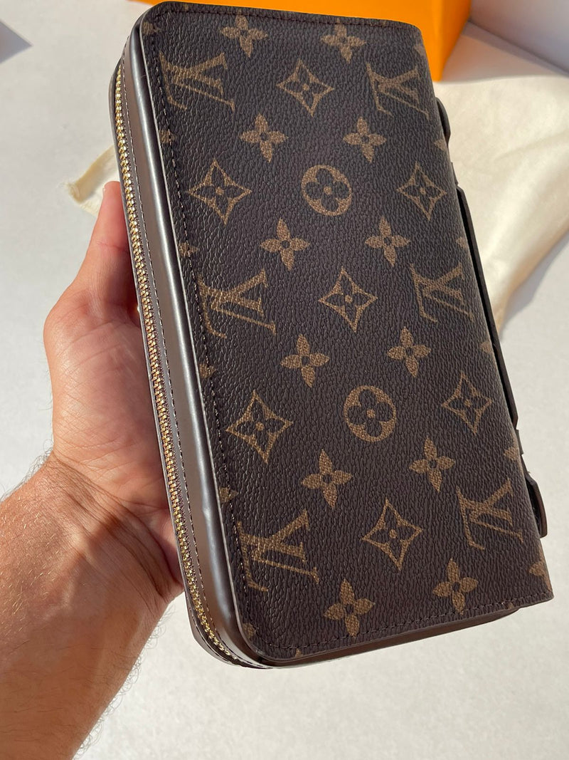 Best Replica Louis Vuitton  Wearable Wallet