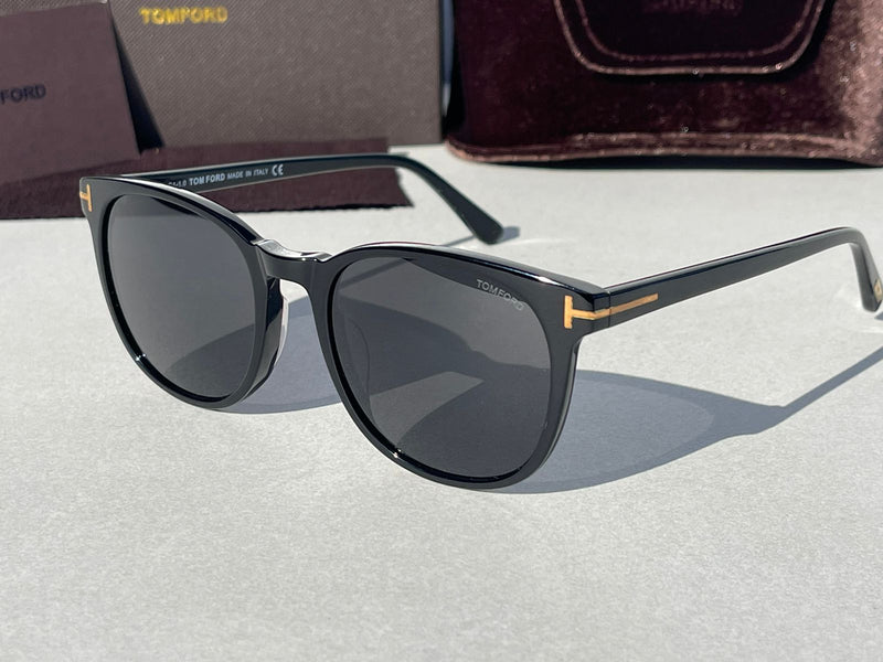 TOM FORD ROUND  SUNGLASSES DIFF