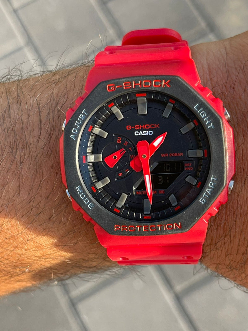 Men’s Red G-Shock with black dial