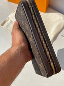 Best Replica Louis Vuitton  Wearable Wallet