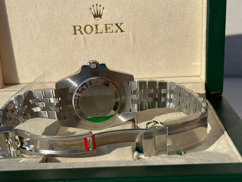 Best Replica Rolex GMT Master ll Batman Jubilee Bracee