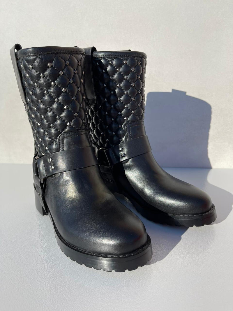 Best Replica Valentino legit black leather Sneakers