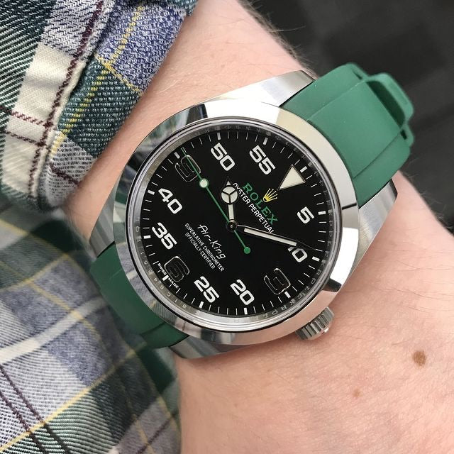 Rolex Ouester submariner with green strap