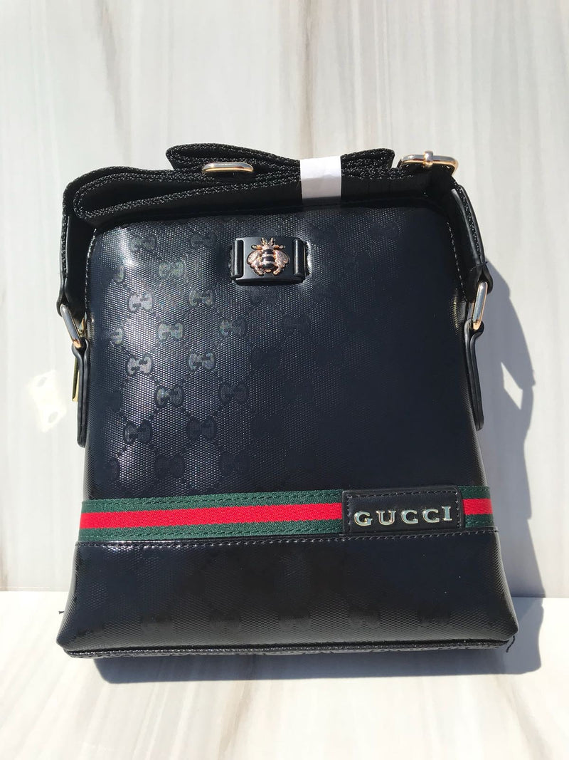 Gucci full black XL shoulder bag tricolore bee sign