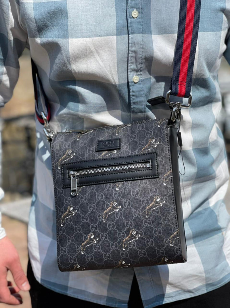 GG Supreme shoulder bag men’s bag
