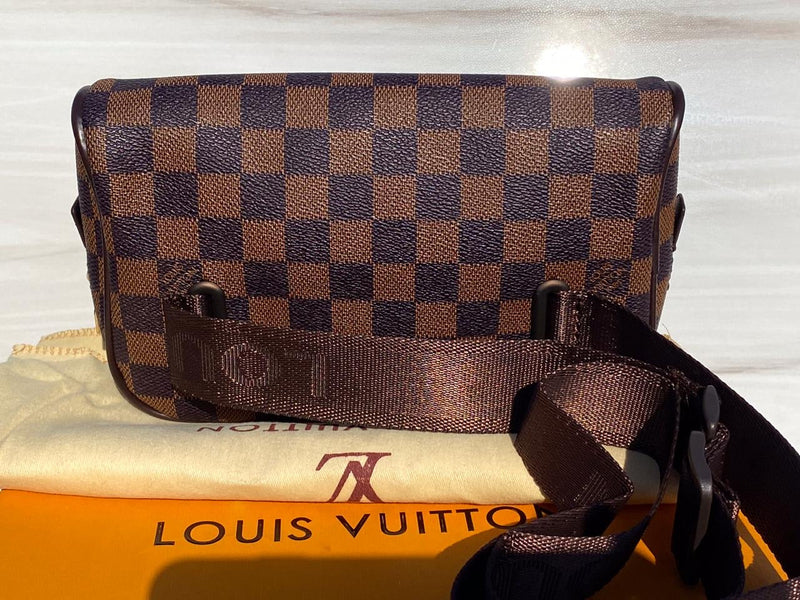 Louis Vuitton Kasai Clutch men’s bag