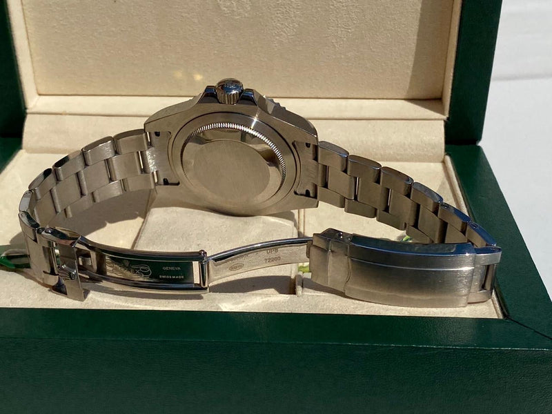 Rolex Submariner Date  "Hulk" 2020 model