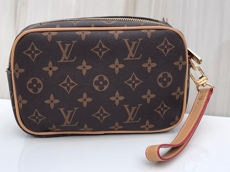Louis Vuitton Kasai Clutch men’s bag