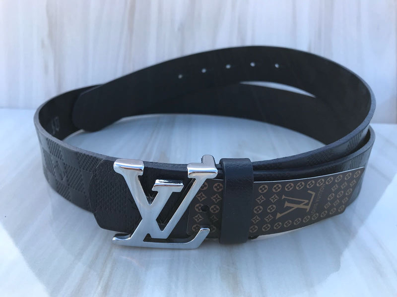 LV INITIALES BELT new black