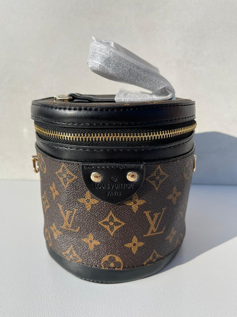 Louis Vuitton new trendy brown women’s bag