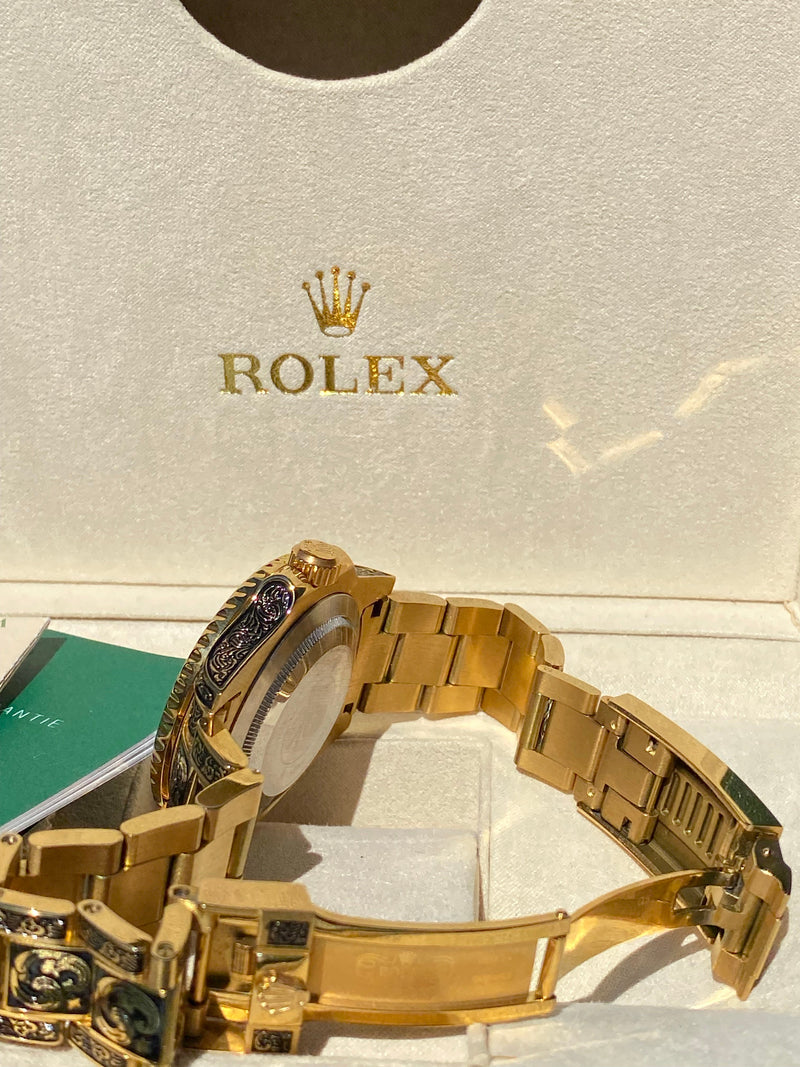 Best Replica Rolex Submariner Yellow Gold Hand Engraved