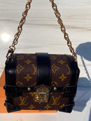 Louis Vuitton Monogram women’s bag