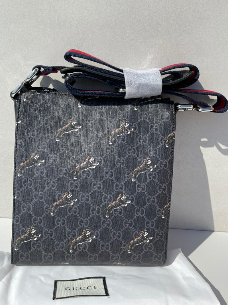 GG Supreme shoulder bag men’s bag
