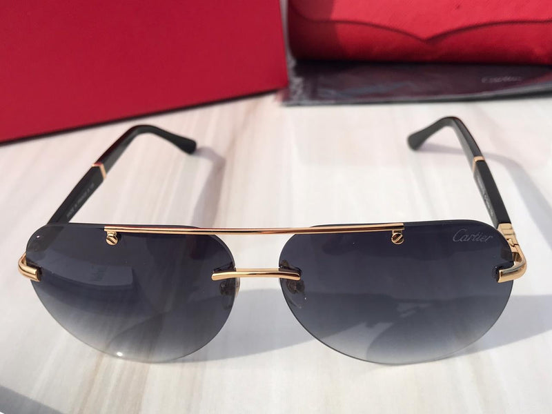 Gold Panthere De Cartier