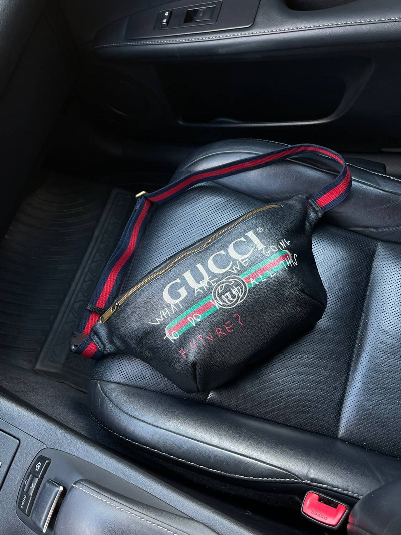 GG Supreme messenger bag men’s new black urban model