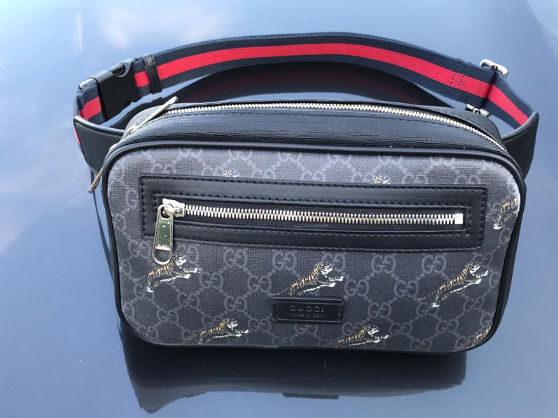GG Supreme messenger bag men’s bag