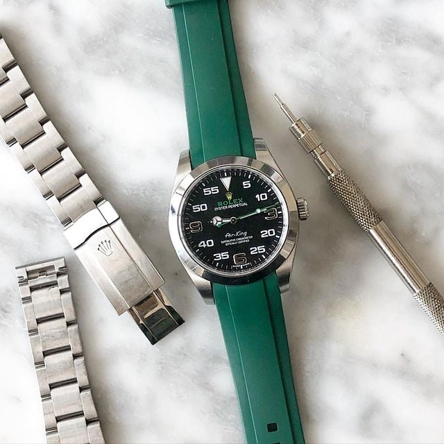 Rolex Ouester submariner with green strap