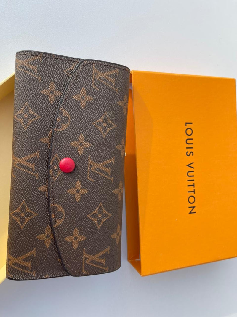 Louis Vuitton Wallet for classy women