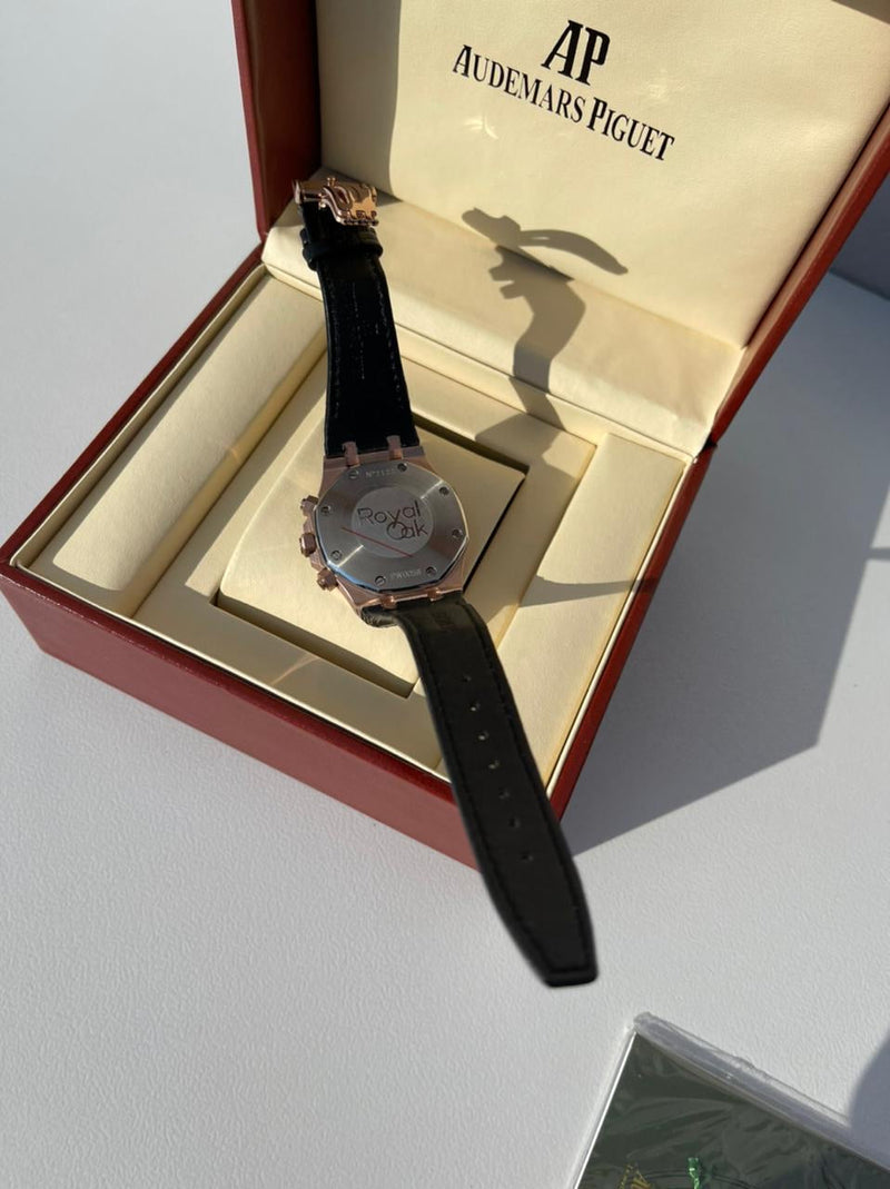 Best Replica Audemars Piguet rose gold case and black Royal Oak black leather