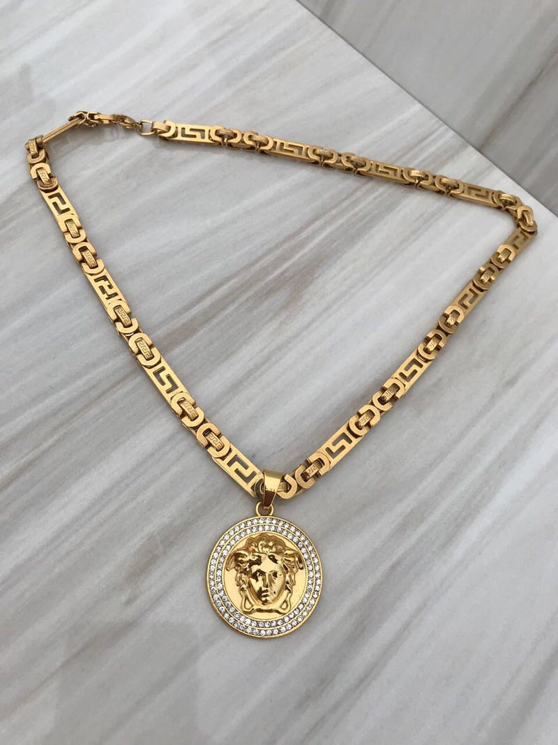 Full Gold color With emerald Medusa Necklaces