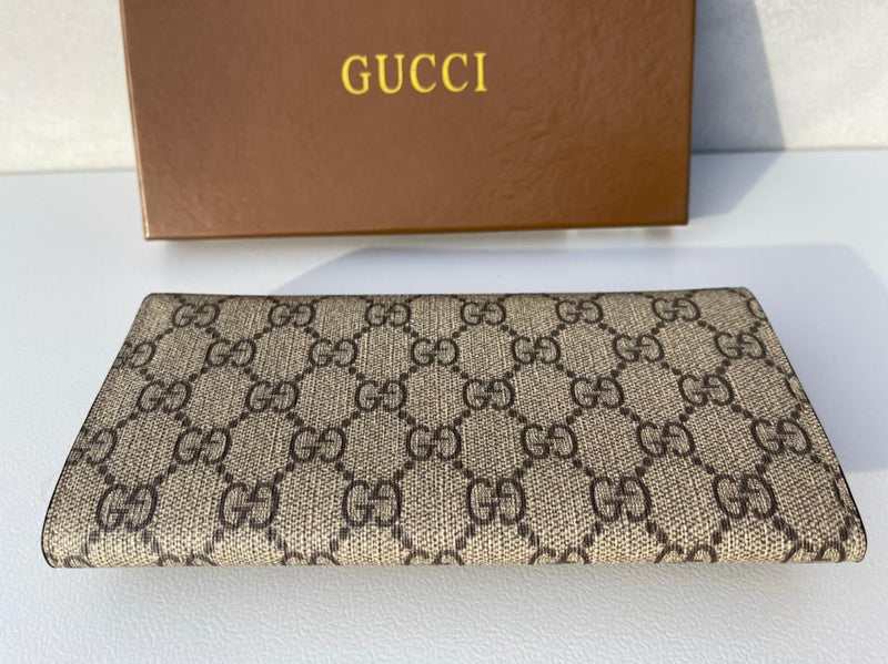 Gucci Wallet for classy women GG tricolore