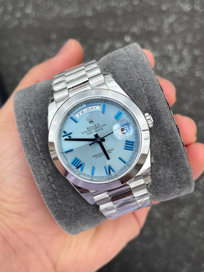 Best Replica New Rolex Daydate romano 41 mm mirror