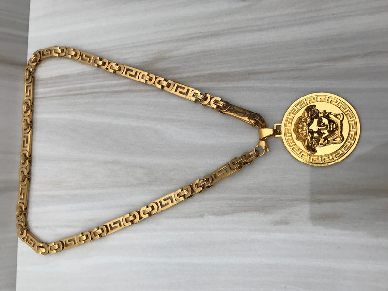 Full Gold color diagonal Medusa Necklaces