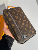 Louis Vuitton Kasai Clutch men’s bag
