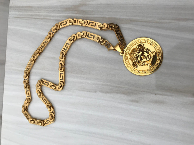 Full Gold color diagonal Medusa Necklaces