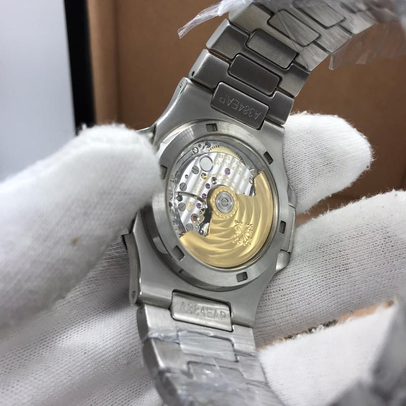 Best Replica Patek Philippe Nautilus Blue field Iced Out  5711 1:1 Doublete ETÁ