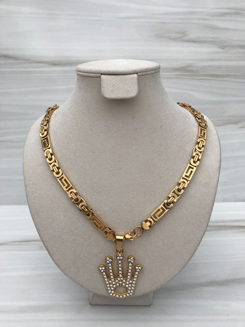 Full Standard Gold color With King Crown Necklaces