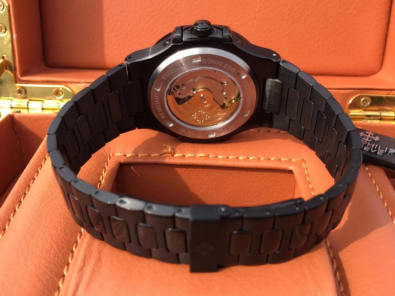 Patek Philippe Nautilus Mad