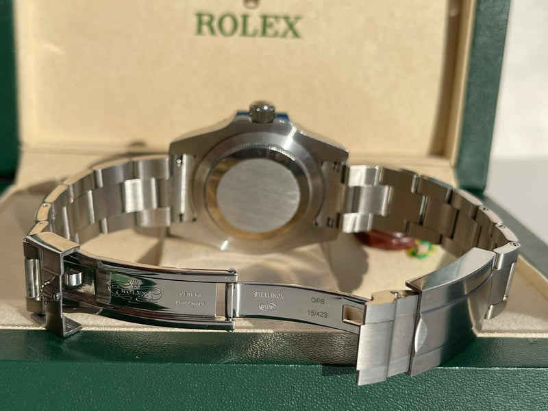 Rolex Submariner Date Blue dark Dial new 2020 model