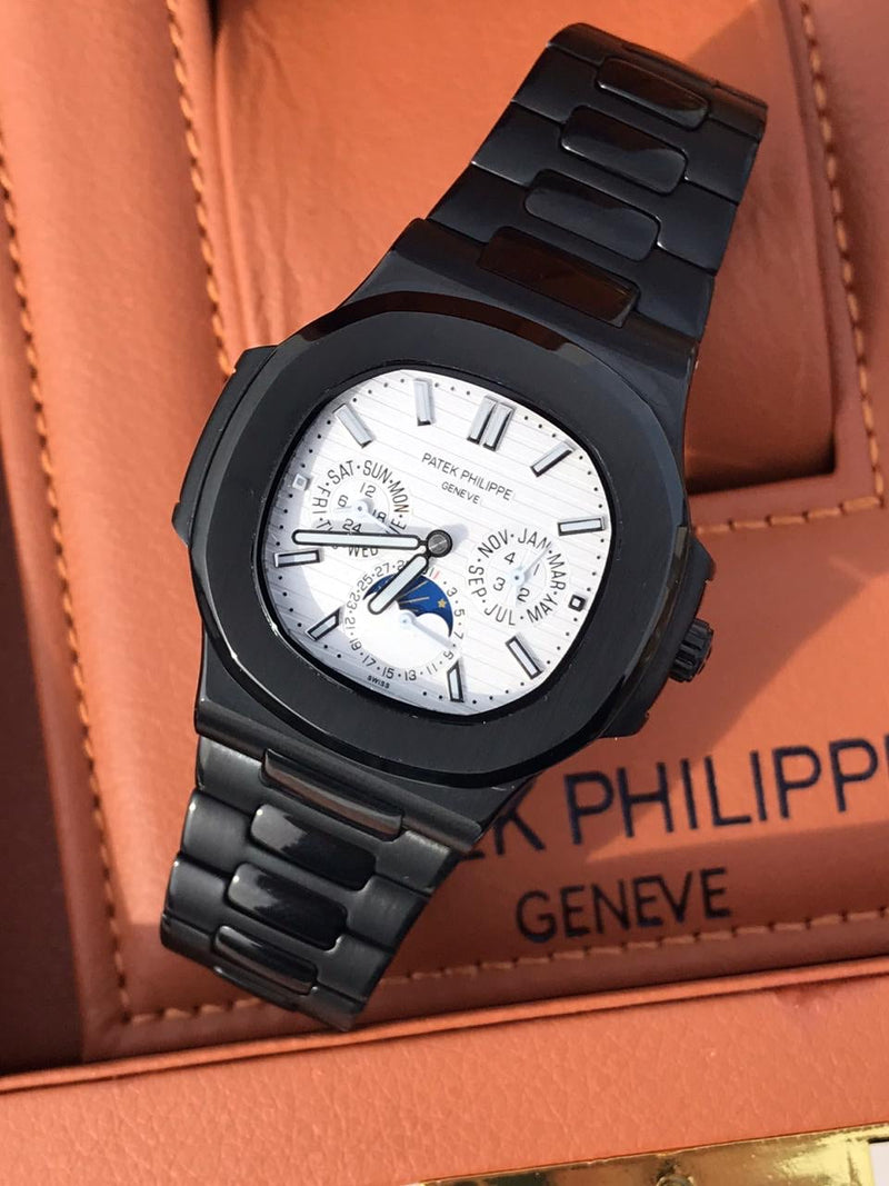 Patek Philippe Nautilus Mad