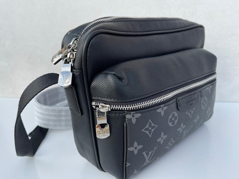 Louis Vuitton outdoor messenger men’s bag