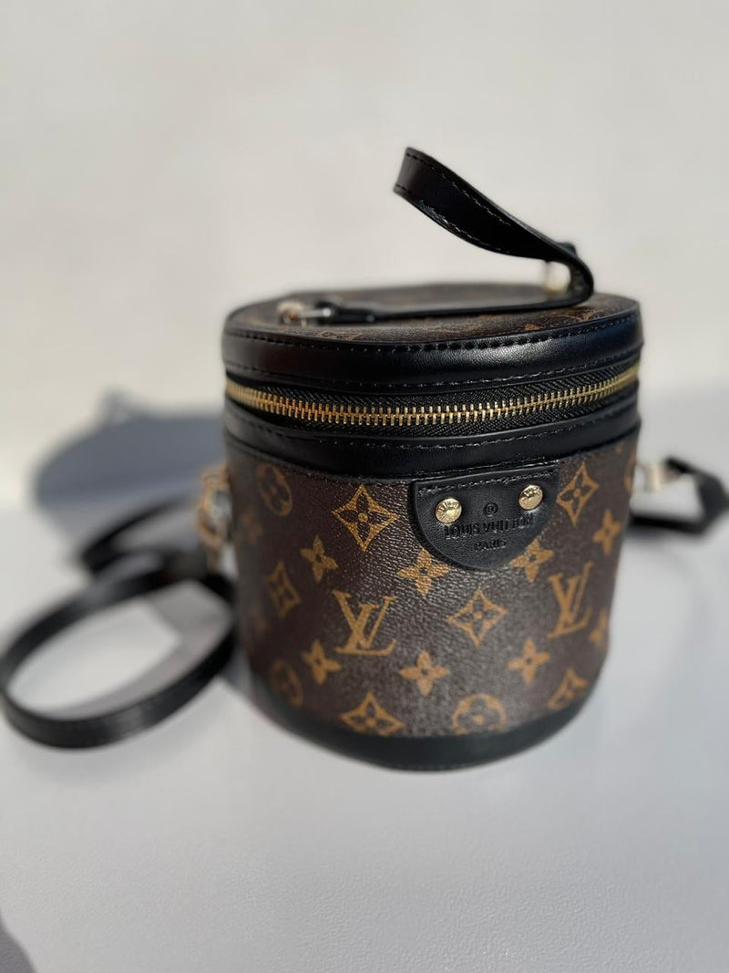 Louis Vuitton new trendy brown women’s bag