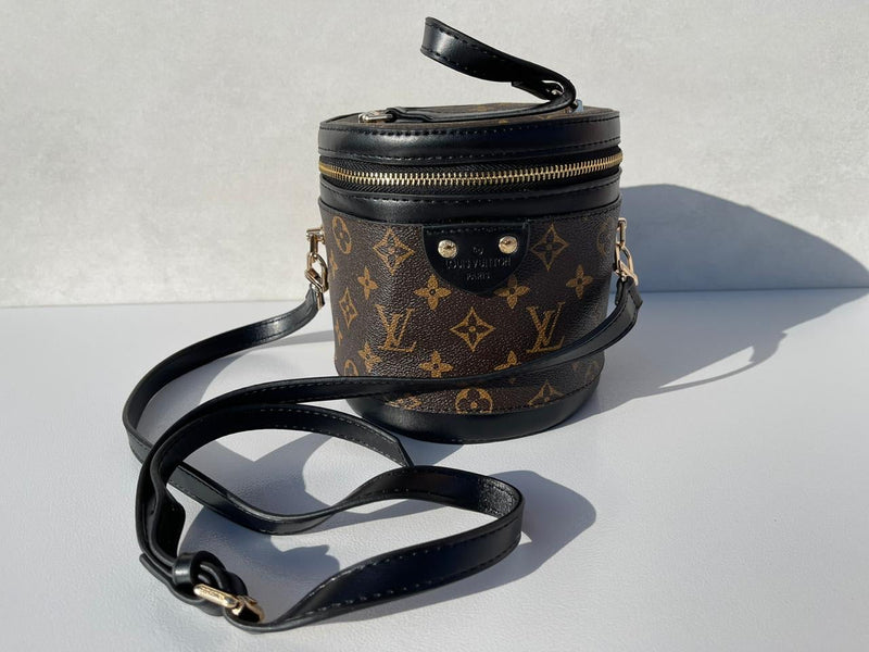 Louis Vuitton new trendy brown women’s bag