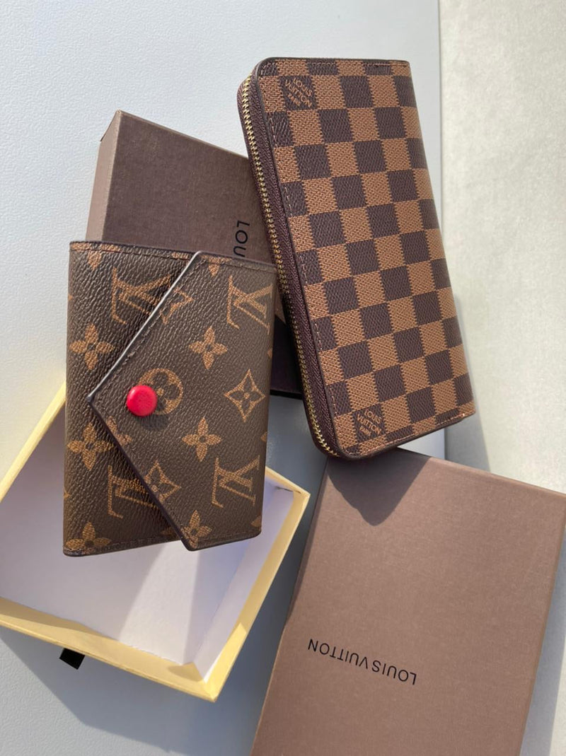 Louis Vuitton brown Wallet for classy women