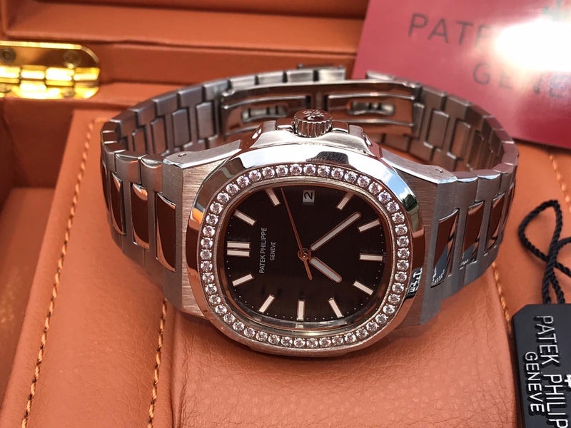 Patek Philippe Nautilus Diamond Bezel 1976