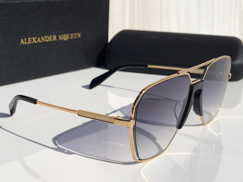 Alexander McQueen SUNGLASSES syzemix