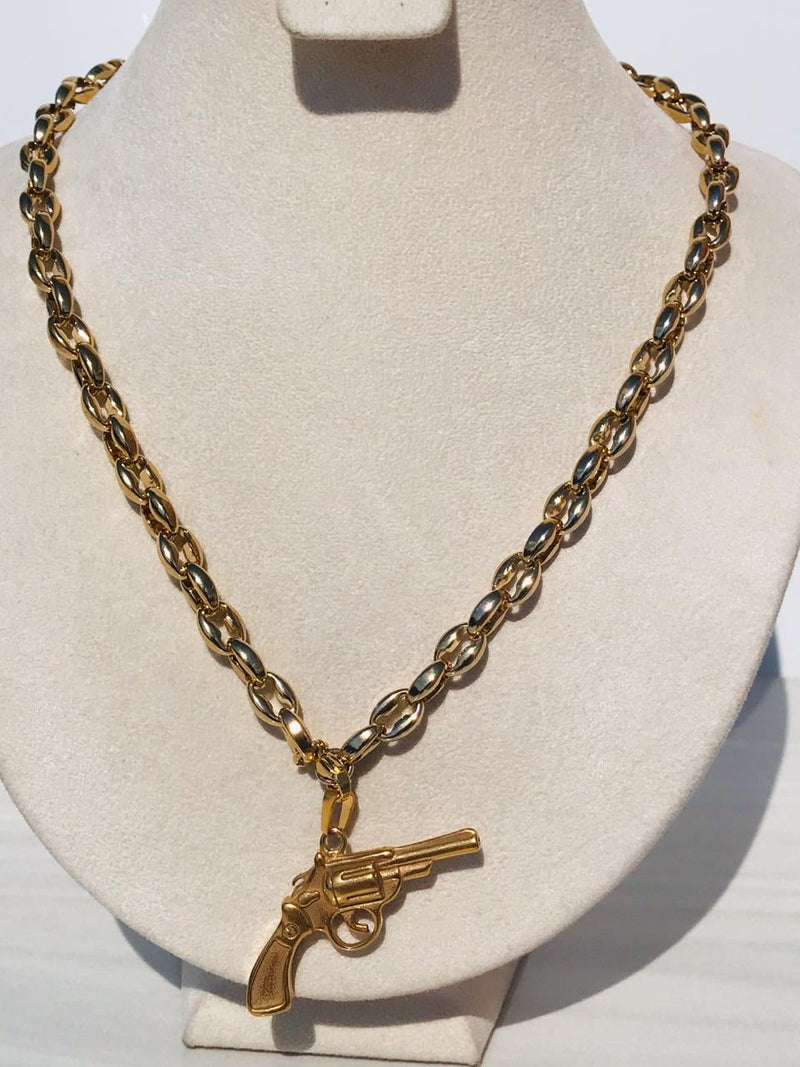 Full bold Gold color revolver pistol - gun Necklaces