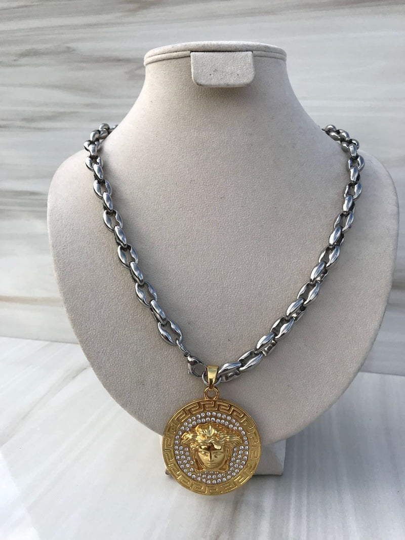 Full grey color With CIRCLE Bling bling medusa Necklaces