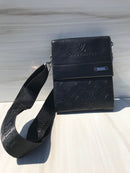 LV full black Standard shoulder bag type one